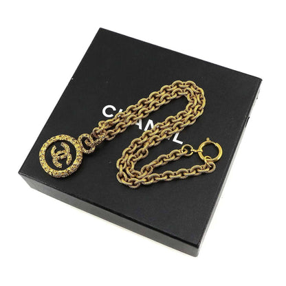 Chanel Medaillon