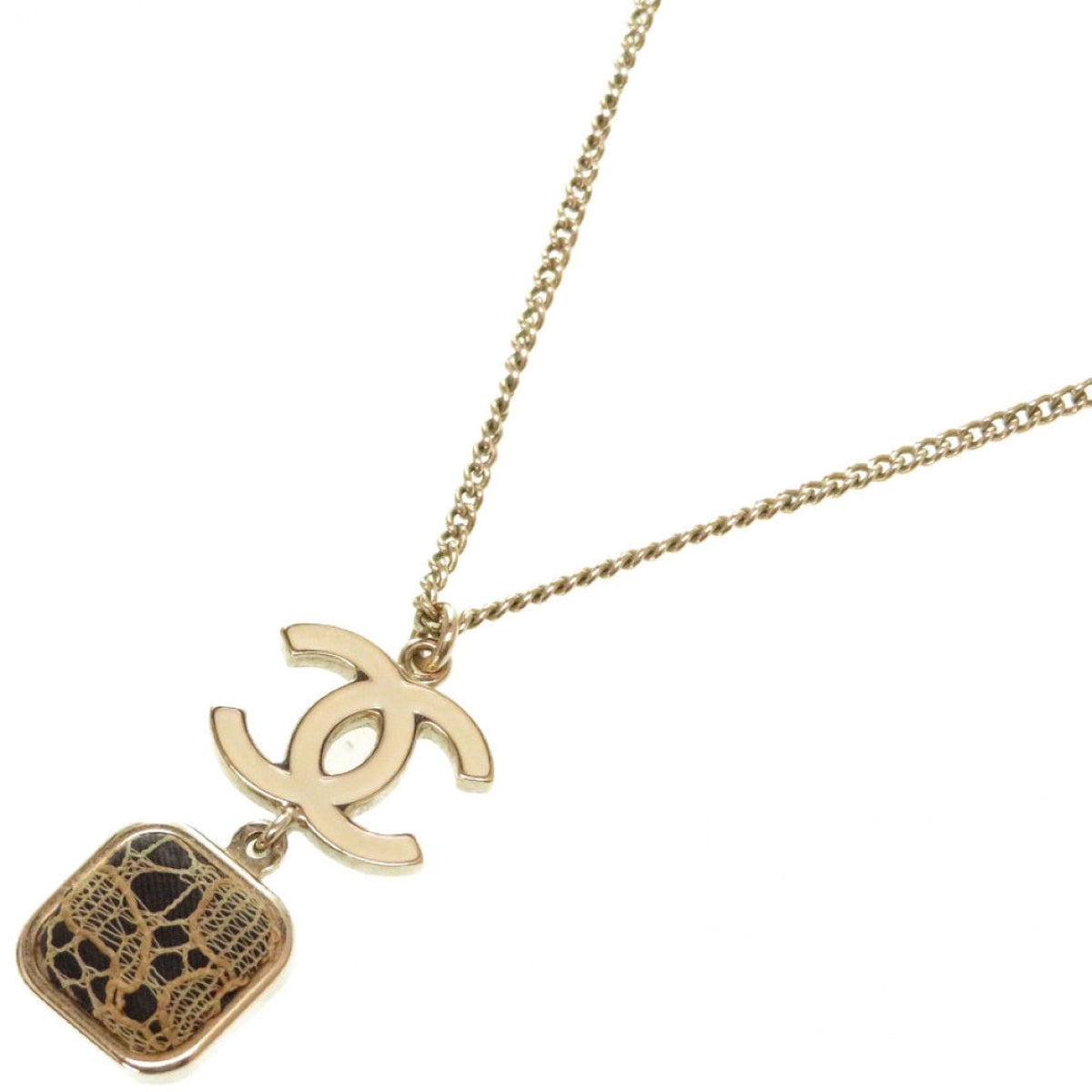 Chanel gold metal necklaces