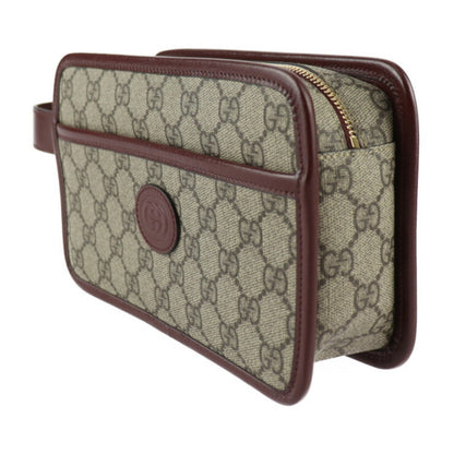 GUCCI GG Supreme Clutch Bag