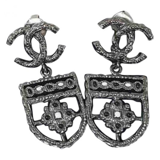 Chanel cc silver metal earrings