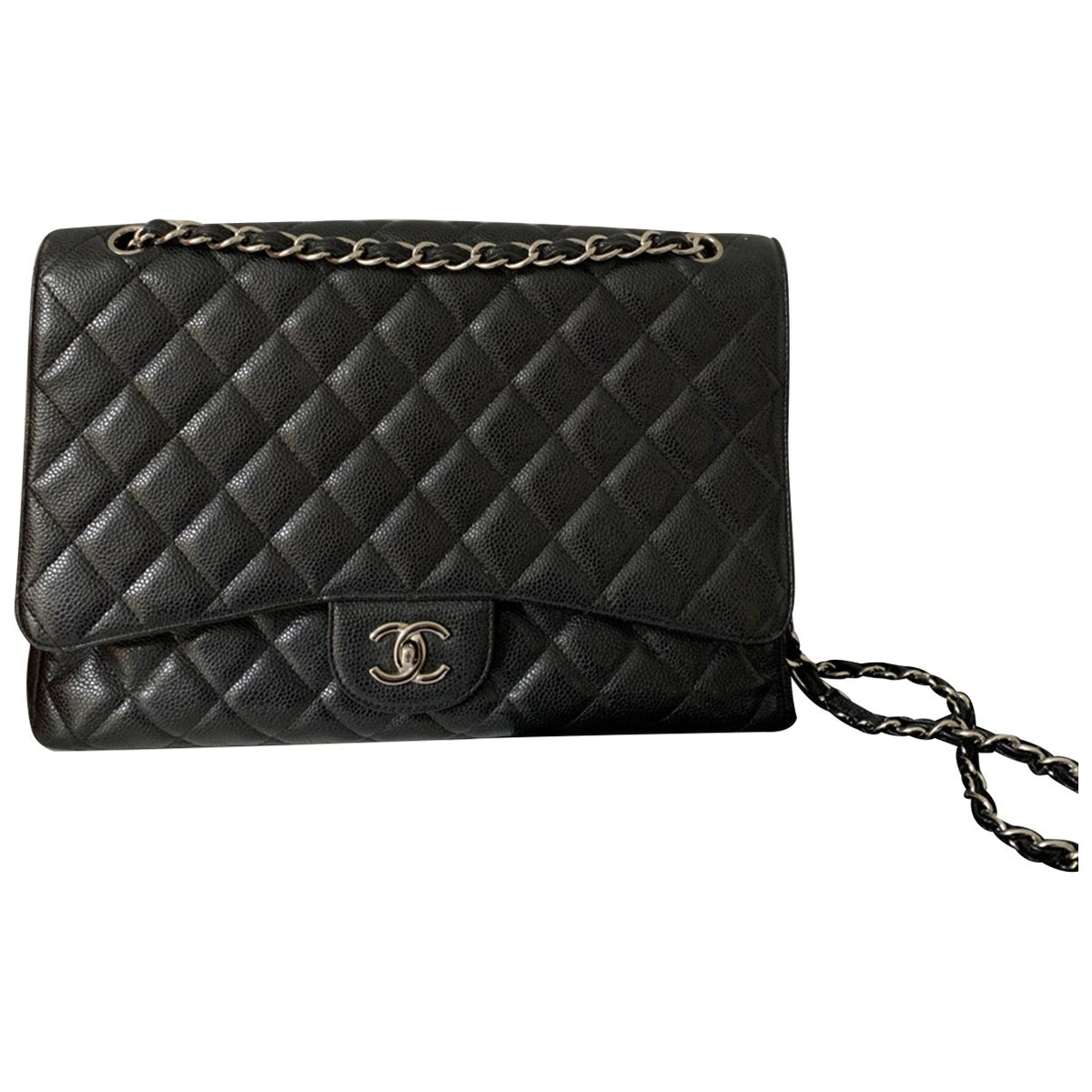 Chanel timeless/classique black leather handbag