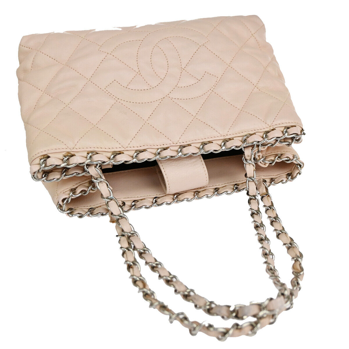 Chanel -