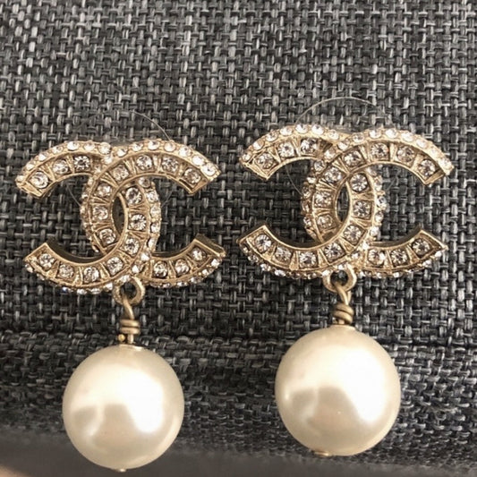Chanel cc gold metal earrings