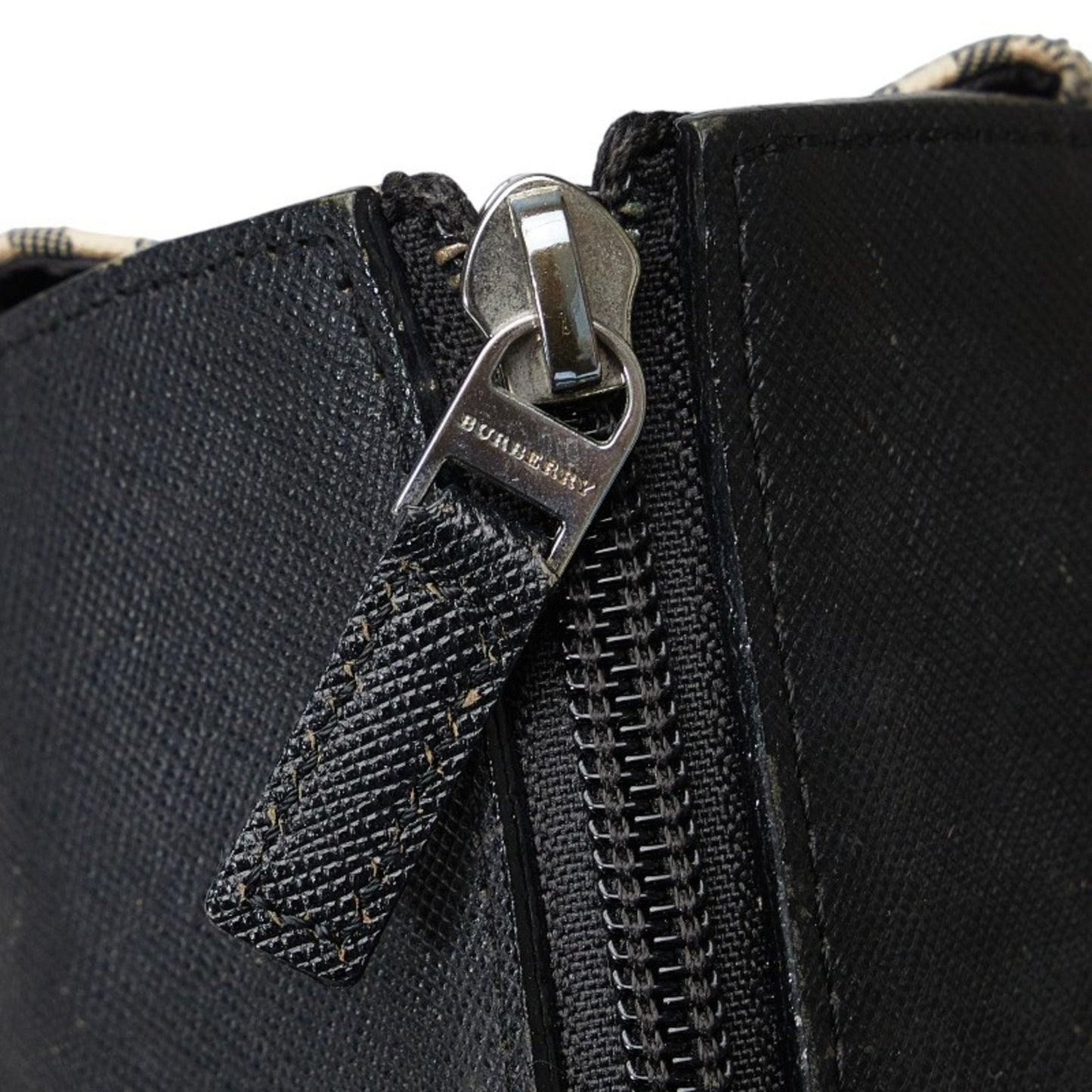 BURBERRY Nova Check Handbag