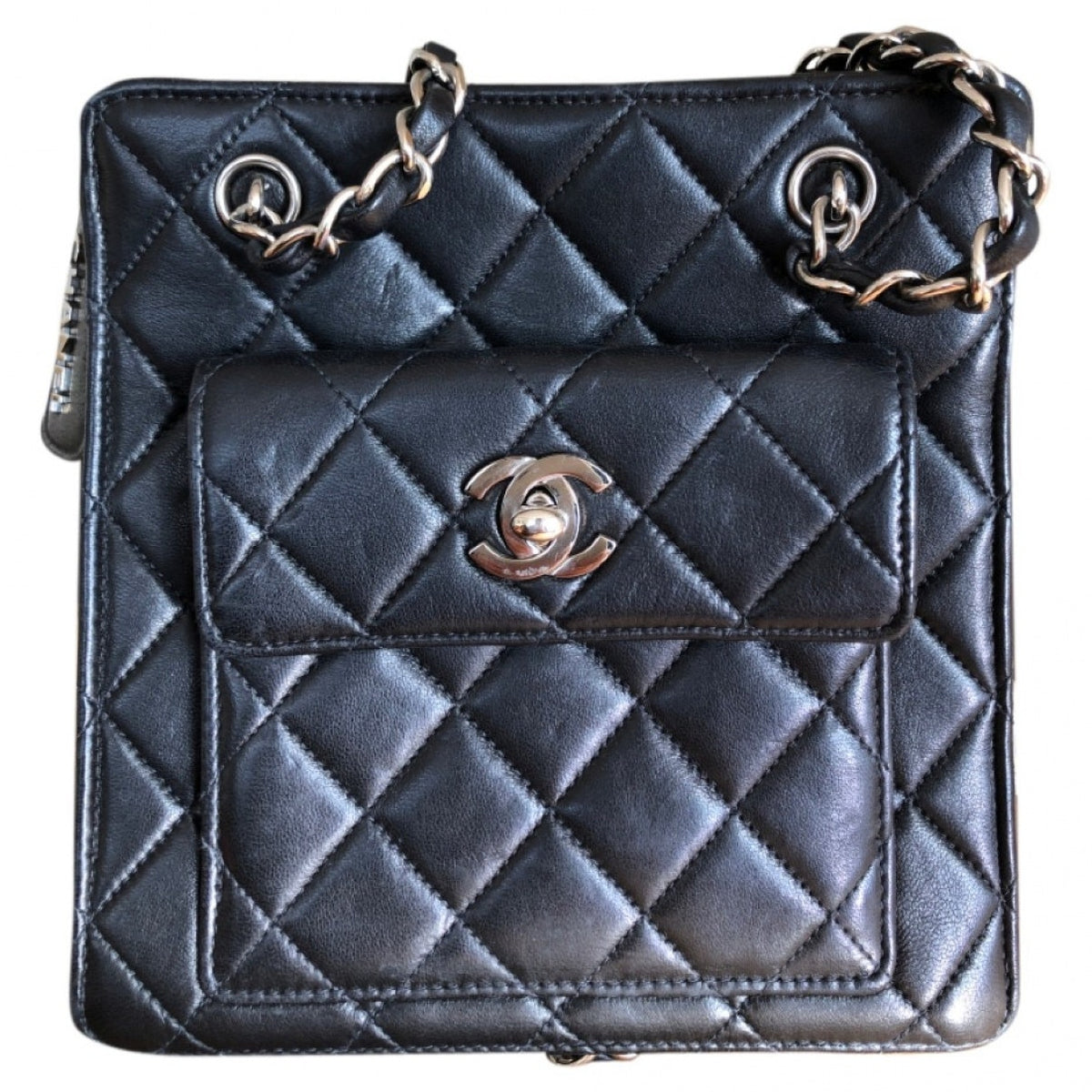 Chanel black leather handbag