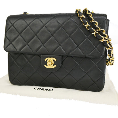 Chanel Mini matelassé