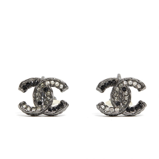 Chanel cc silver metal earrings