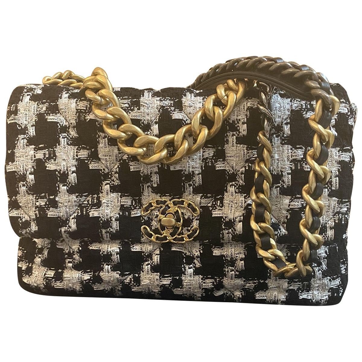 Chanel chanel 19 black tweed handbag