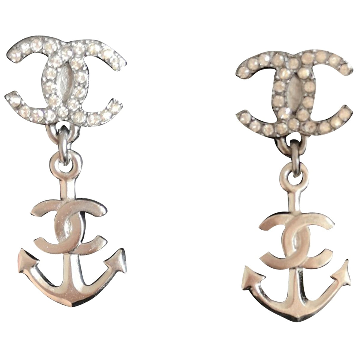 Chanel cc silver metal earrings