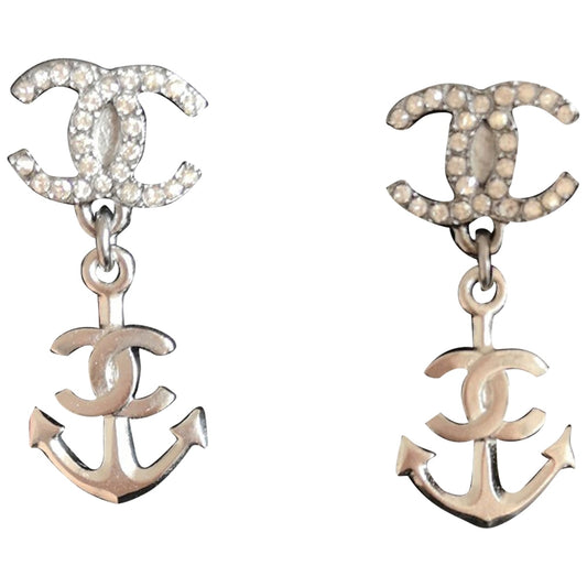 Chanel cc silver metal earrings