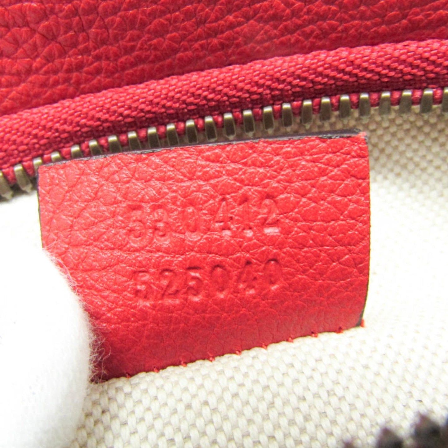 GUCCI Logo Clutch Bag