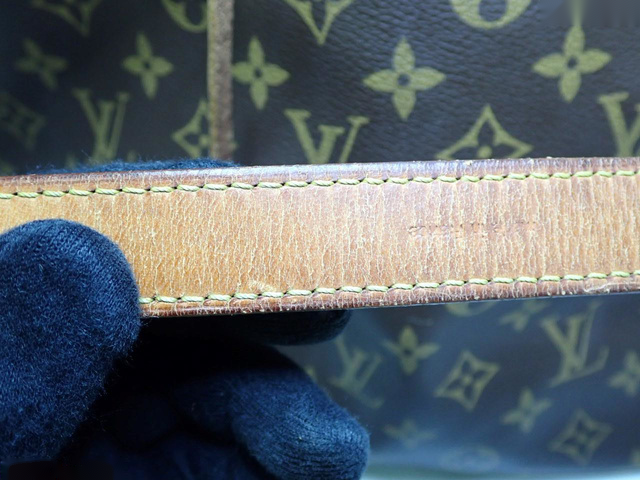 LOUIS VUITTON Noe Shoulder Bag