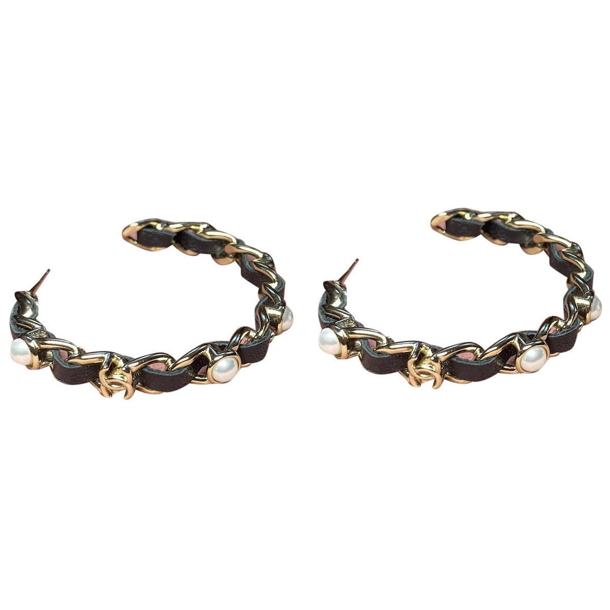 Chanel cc gold metal earrings