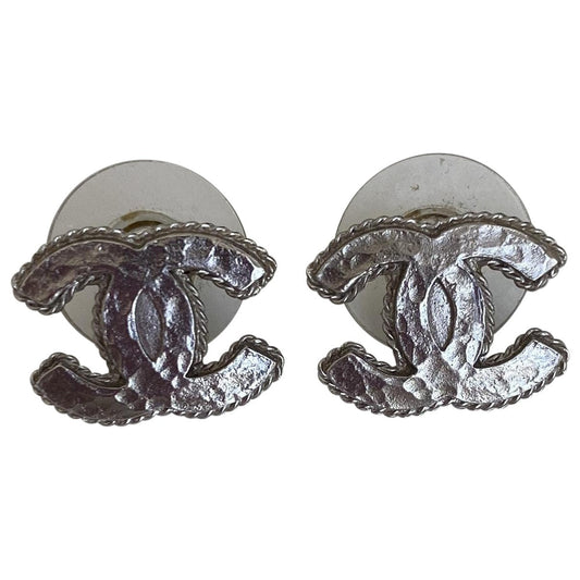 Chanel cc silver silver earrings