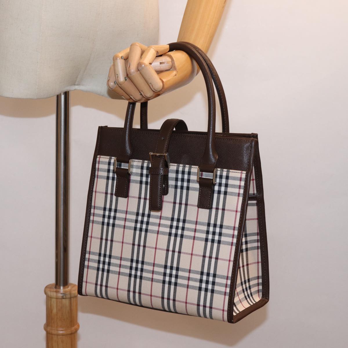 BURBERRY Nova Check Handbag