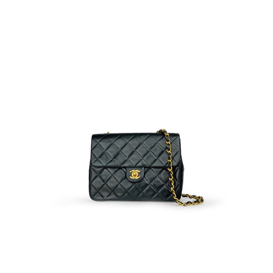 Chanel timeless/classique black leather handbag