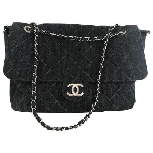 Chanel timeless/classique blue denim - jeans handbag