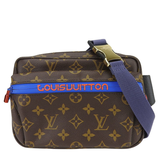 LOUIS VUITTON Outdoor Clutch Bag