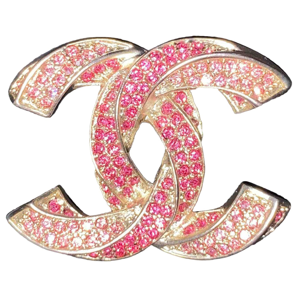 Chanel cc pink steel pins & brooches