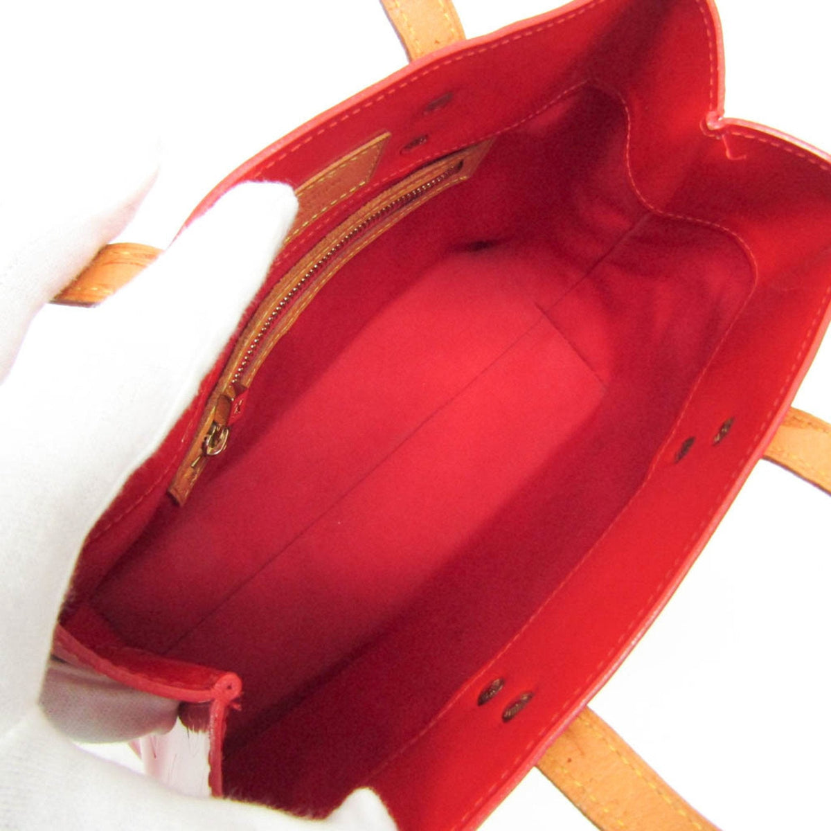 LOUIS VUITTON Reade Handbag