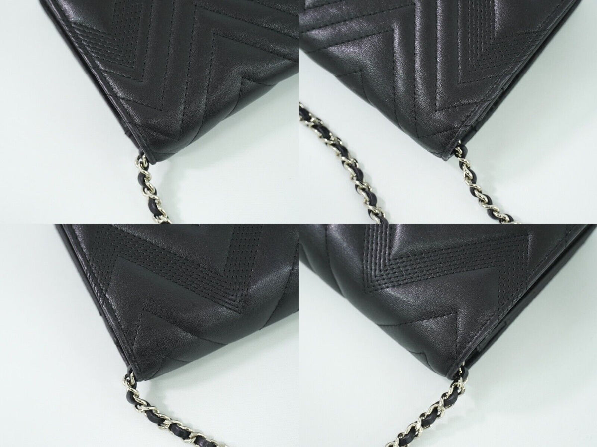 Chanel Shoulder bag