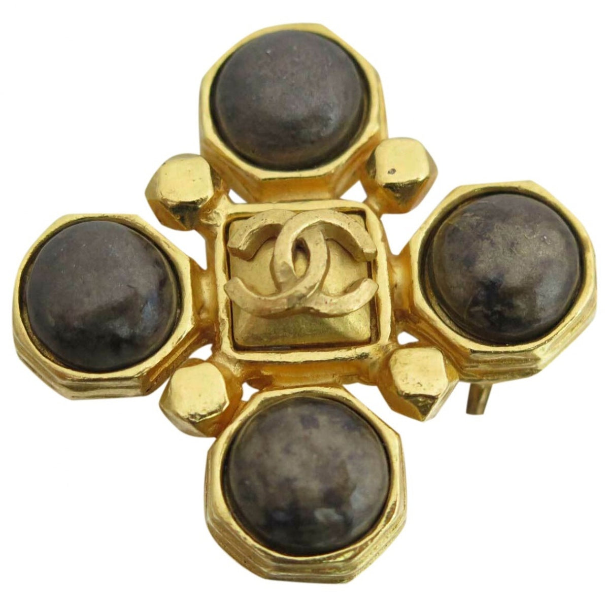 Chanel cc   pins & brooches