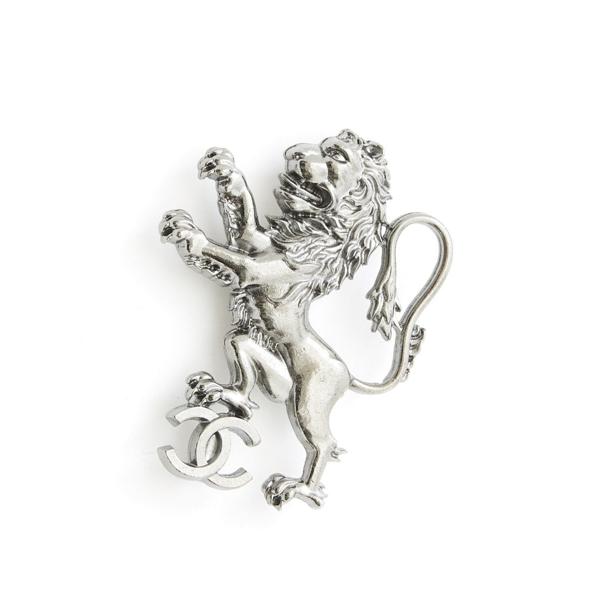 Chanel silver metal pins & brooches