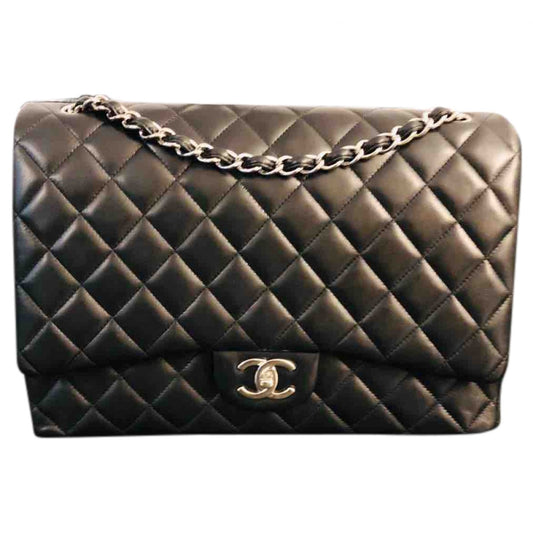 Chanel timeless/classique black leather handbag
