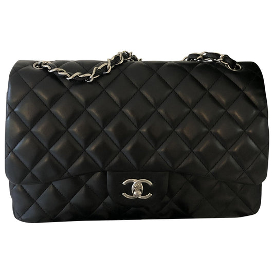 Chanel timeless/classique black leather handbag