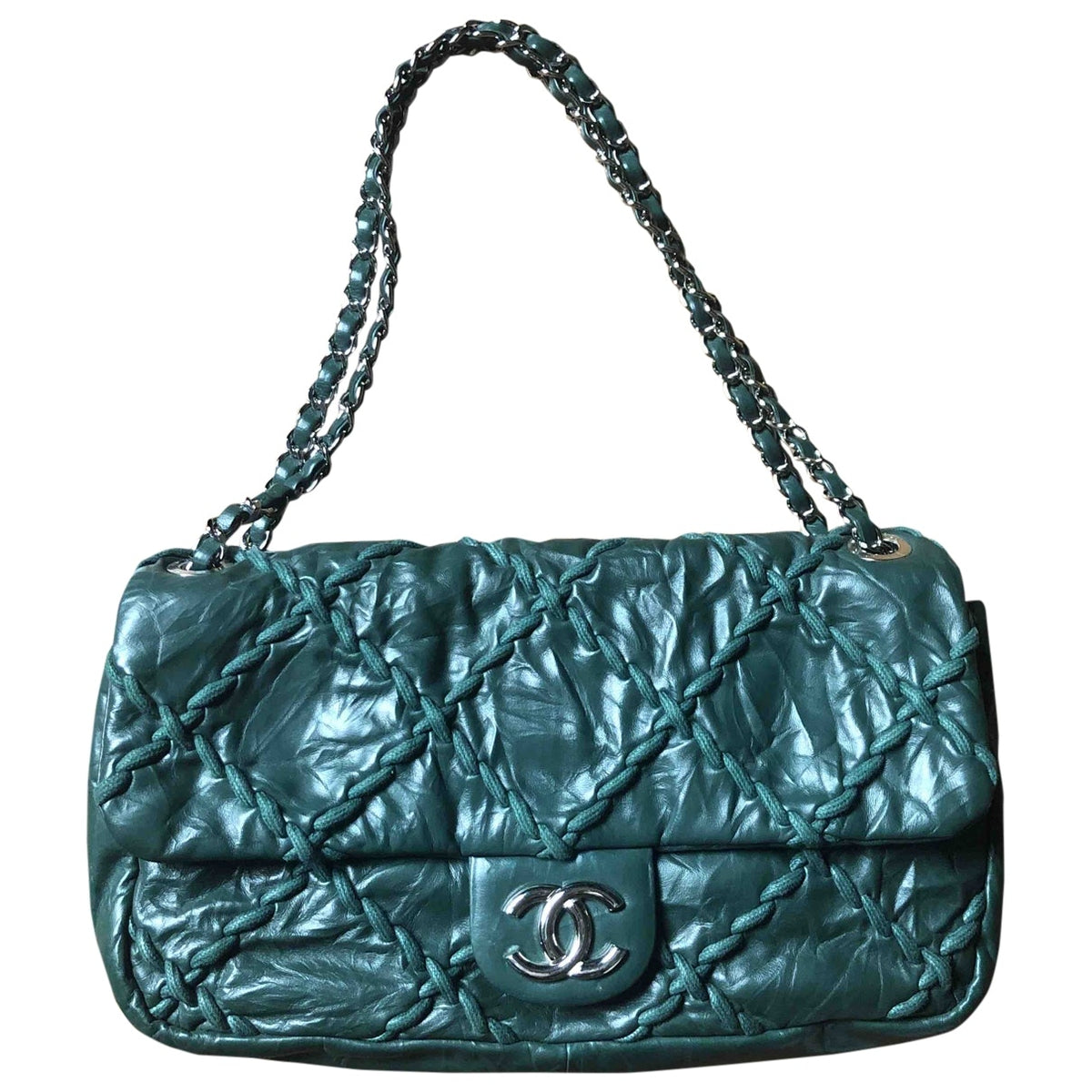 Chanel timeless/classique green leather handbag