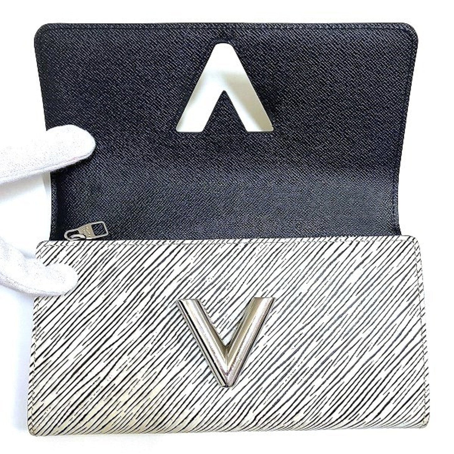 LOUIS VUITTON Twist Wallet