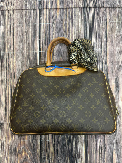 HandBag Luxury Designer By Louis Vuitton  Size: Medium