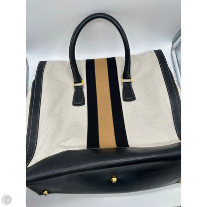 Duffle And Weekender Luxury Designer By Gucci, Size: Large