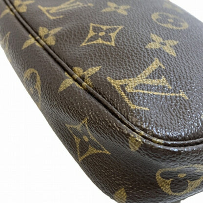 LOUIS VUITTON Pochette accessoires Clutch Bag