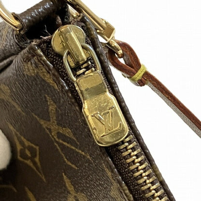 LOUIS VUITTON Pochette accessoires Clutch Bag