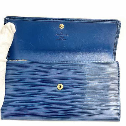 LOUIS VUITTON Sarah Wallet