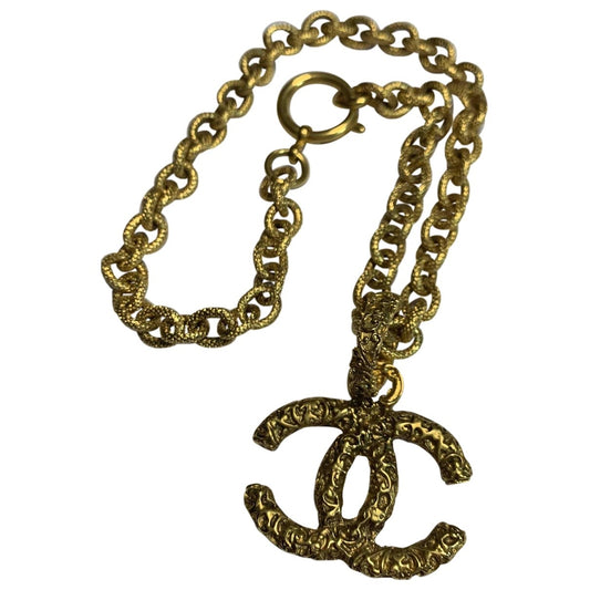 Chanel cc gold metal necklaces