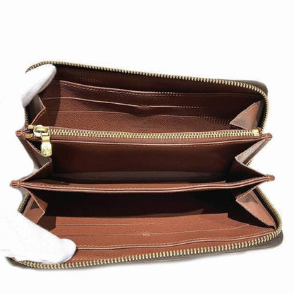 LOUIS VUITTON Zippy wallet