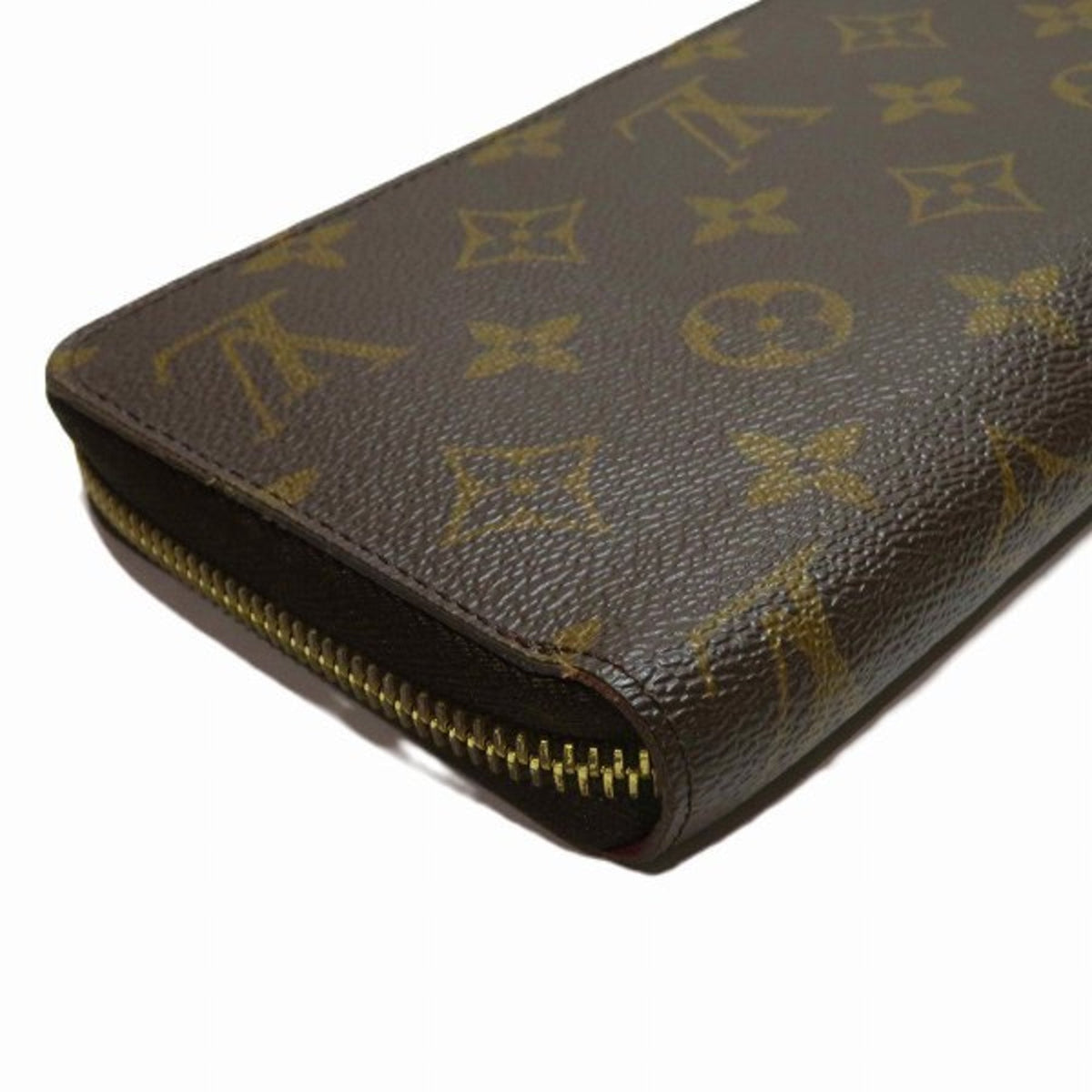 LOUIS VUITTON Zippy wallet