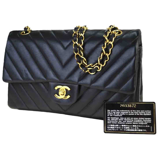 Chanel timeless/classique black leather handbag