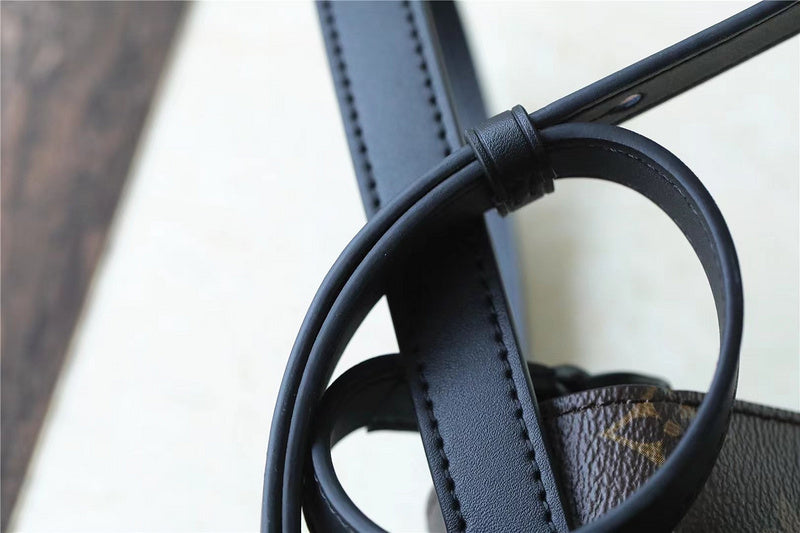 Franco Shops - Louis Vuittons  - 9922