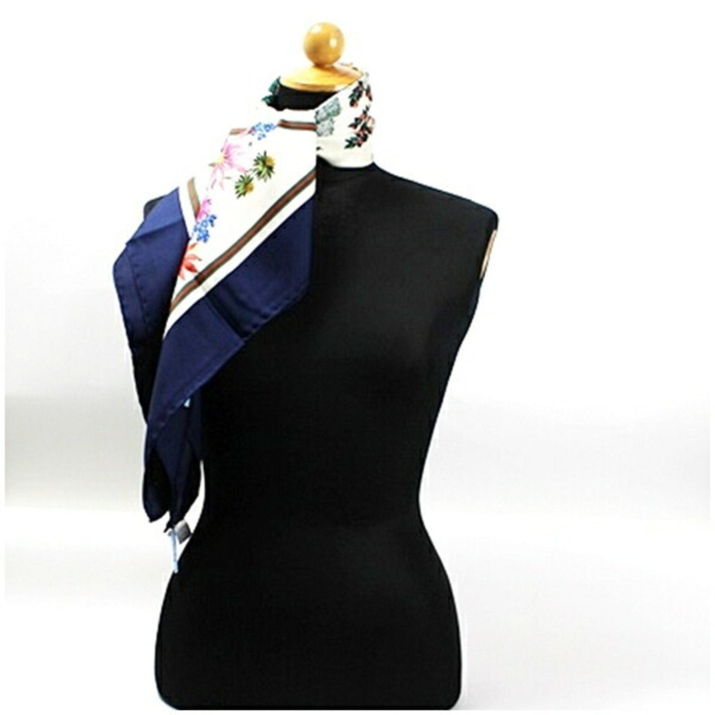GUCCI Scarves