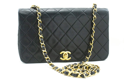 CHANEL Wallet On Chain Shoulder Bag