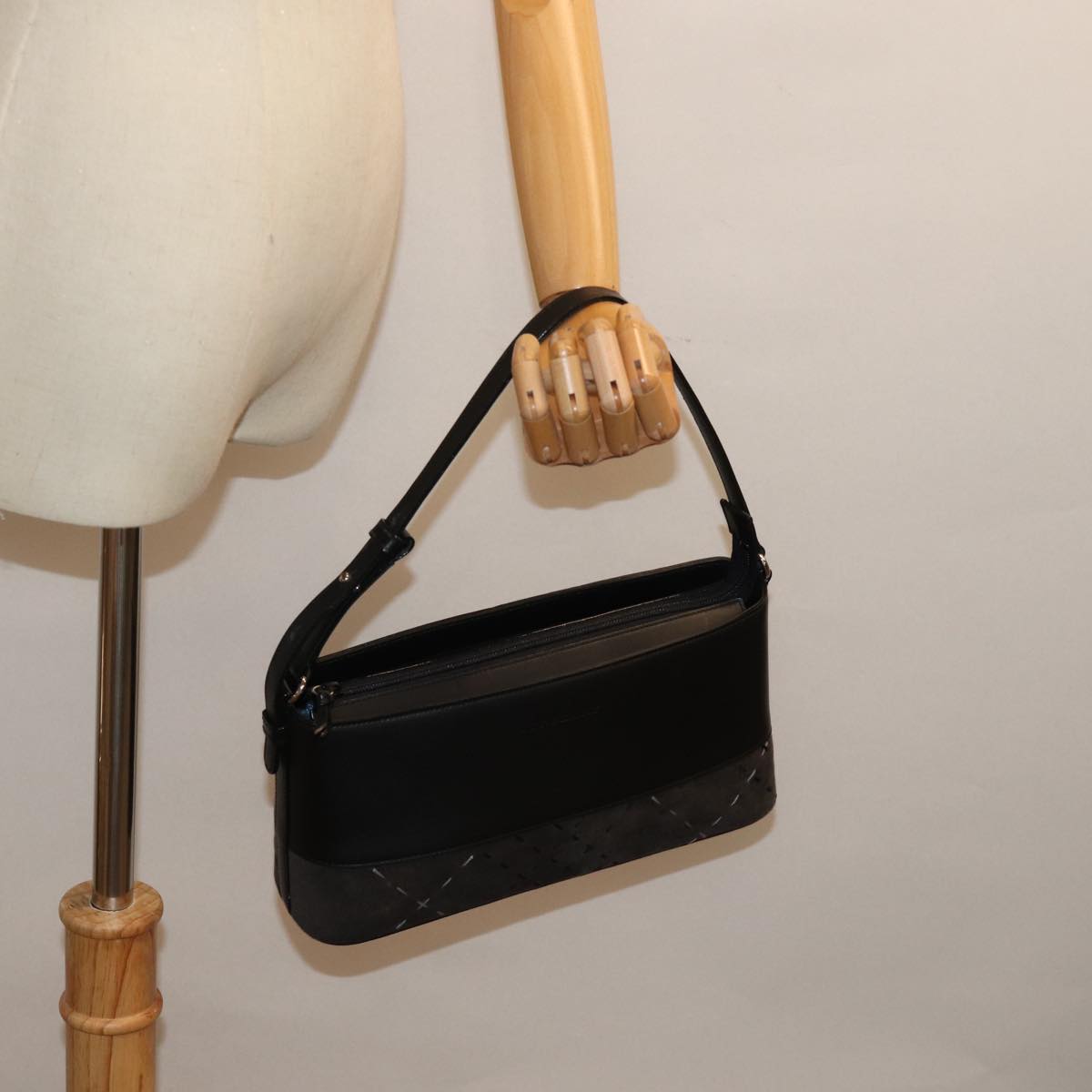 BURBERRY Handbag