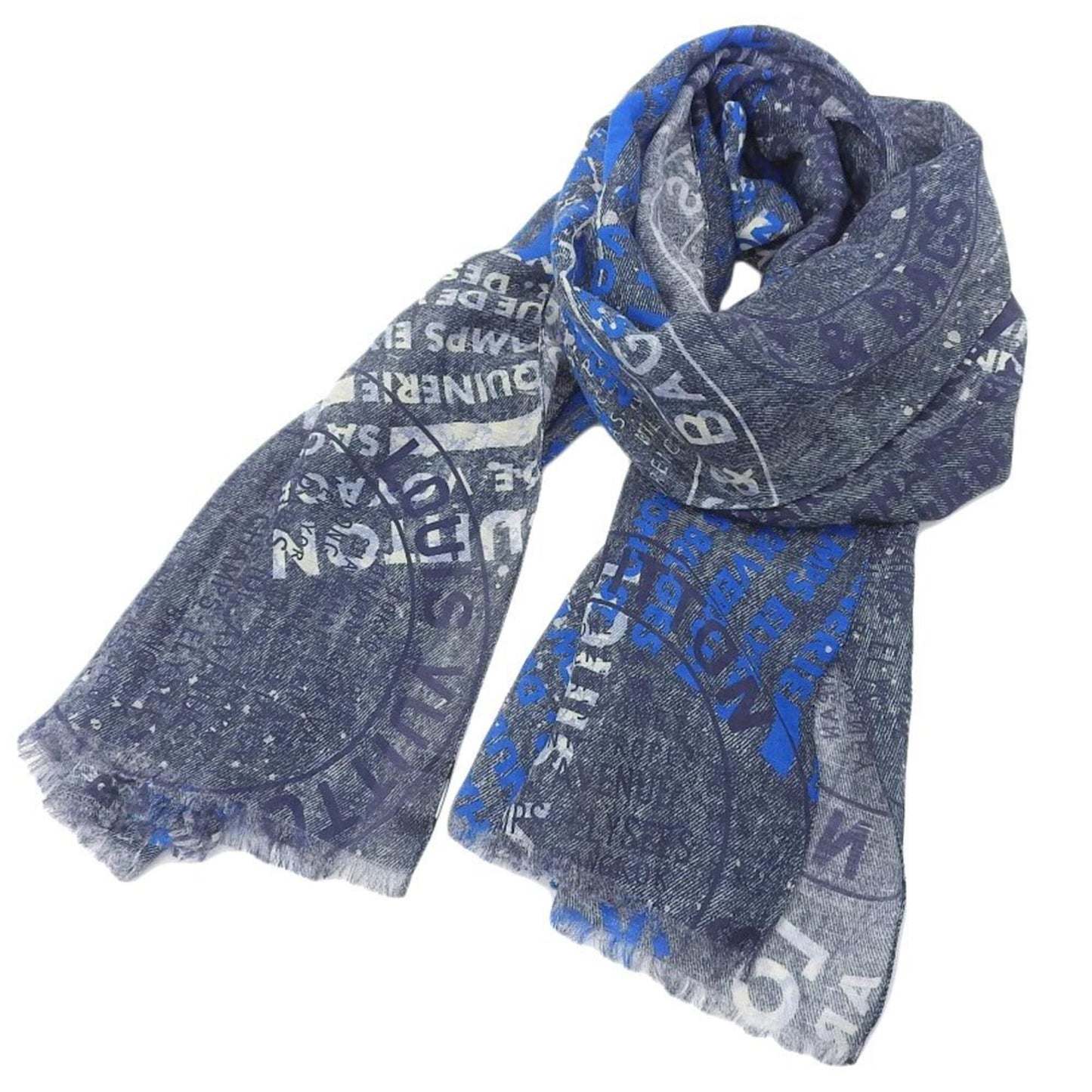 LOUIS VUITTON Scarves