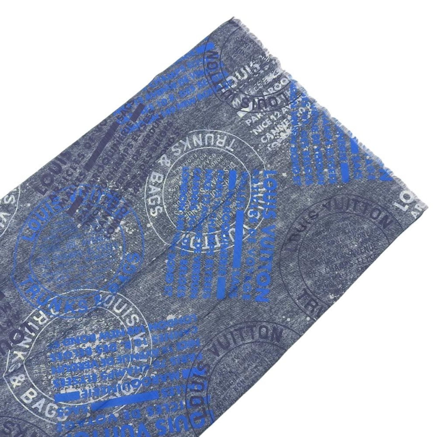 LOUIS VUITTON Scarves