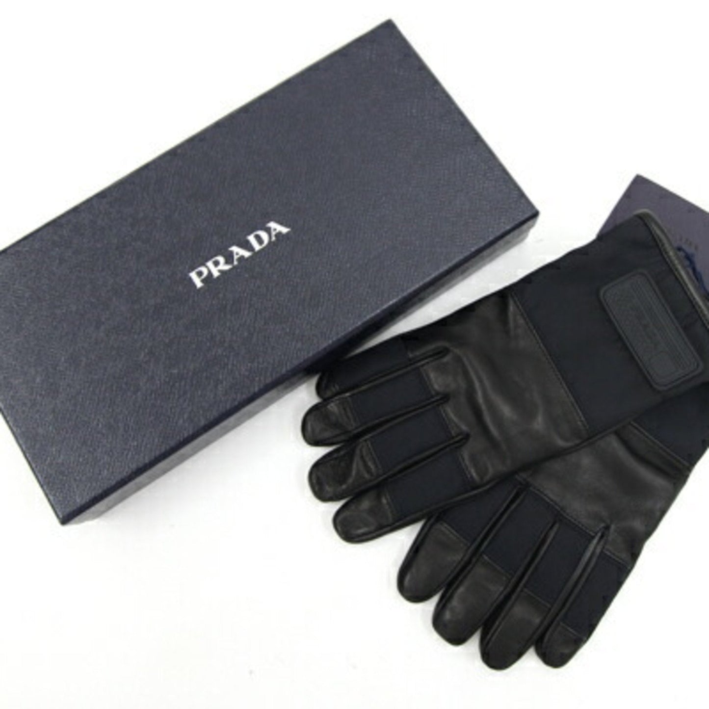 PRADA Double Link Pendant Gloves