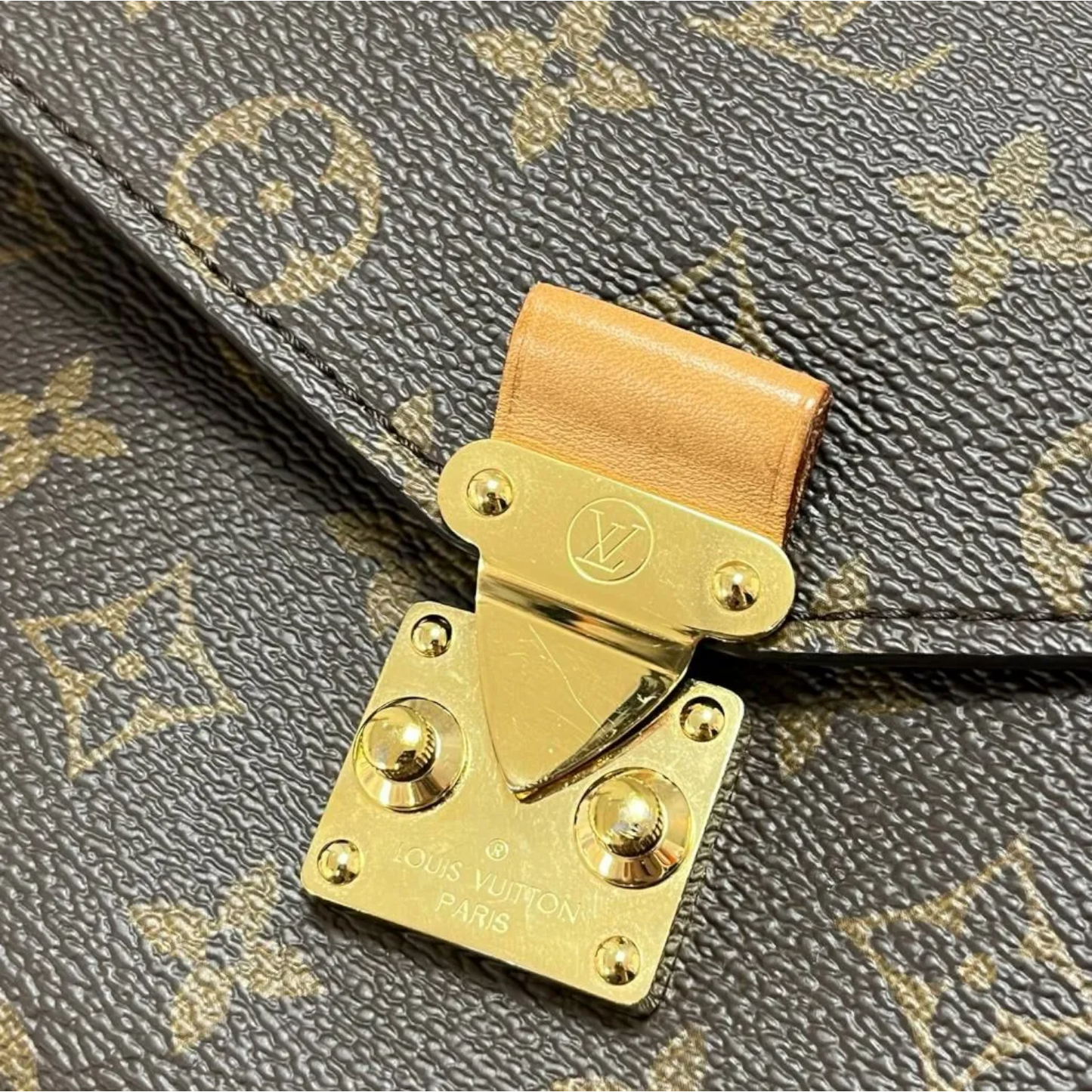 Louis-Vuitton Monogram Pochette Metis Brown GHW