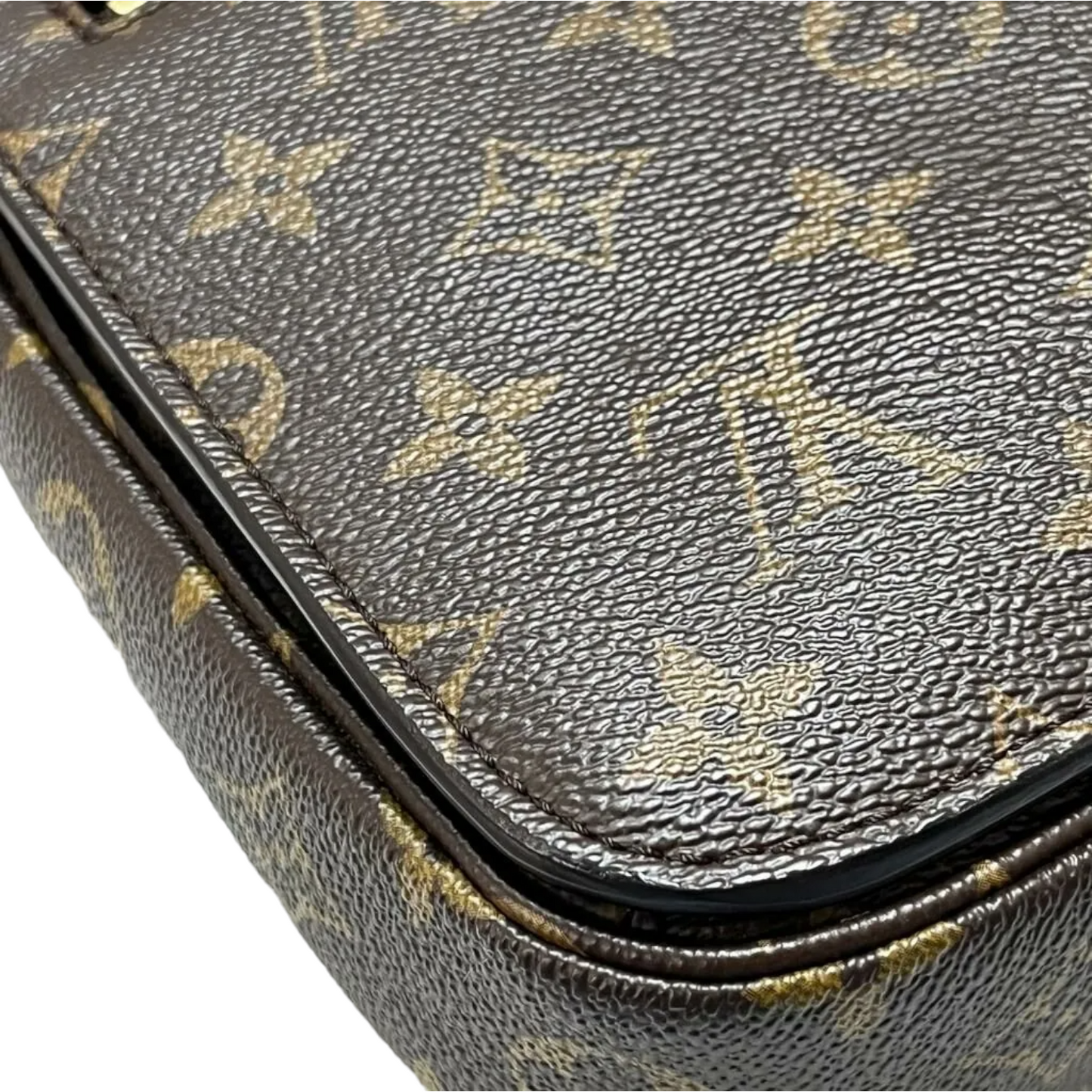 Louis-Vuitton Monogram Pochette Metis Brown GHW