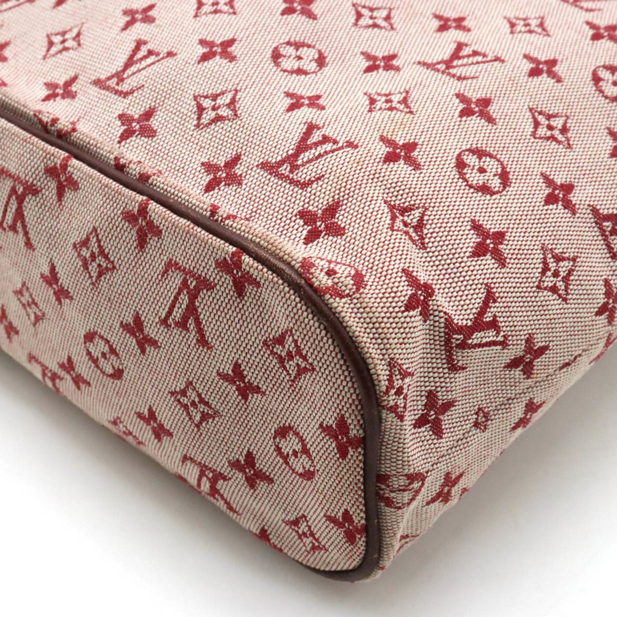 LOUIS VUITTON Lucille Tote